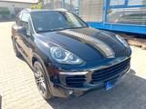 Porsche Cayenne Diesel PANO Platinium Edition VOLL - Porsche Cayenne Gebrauchtwagen in Frankfurt