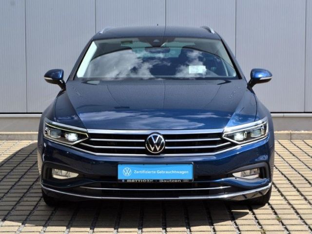 Passat Variant 2.0 TDI DSG Elegance AHK/MATRIX/N