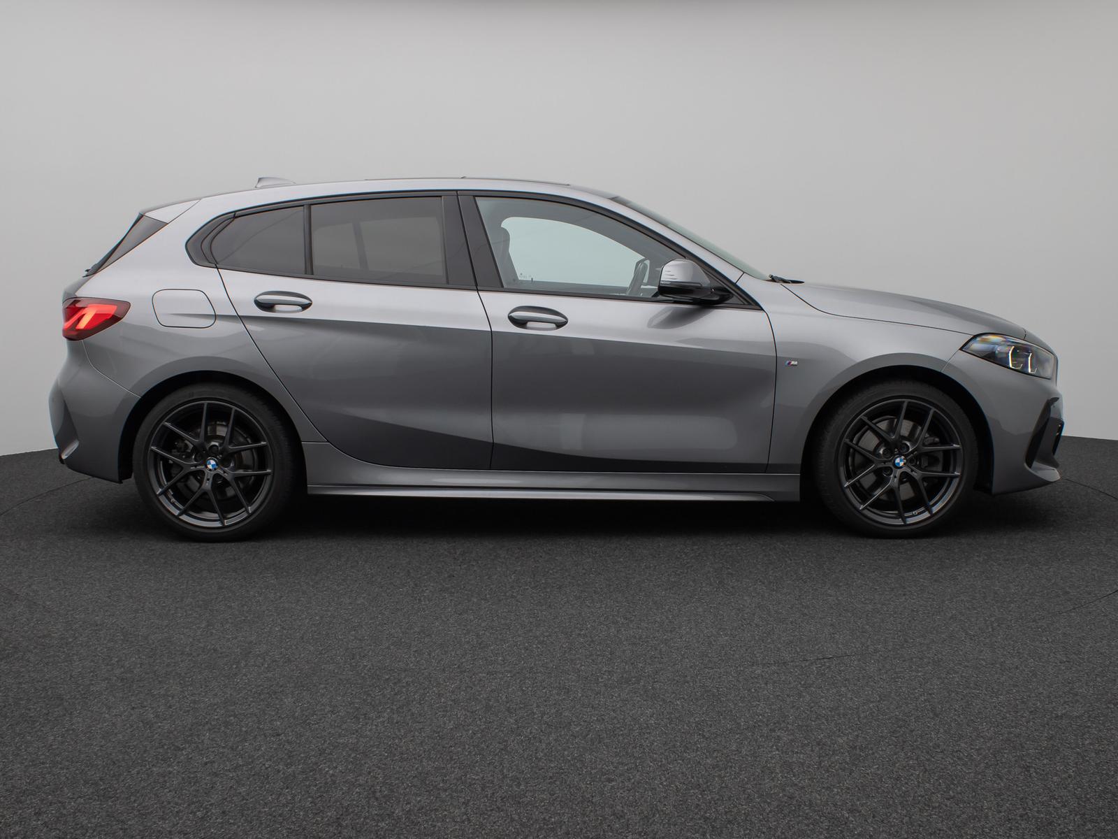 BMW 1 Series i M Sport Panorama PDC DAB Lenkrhzg Komfort, миниатюра 5