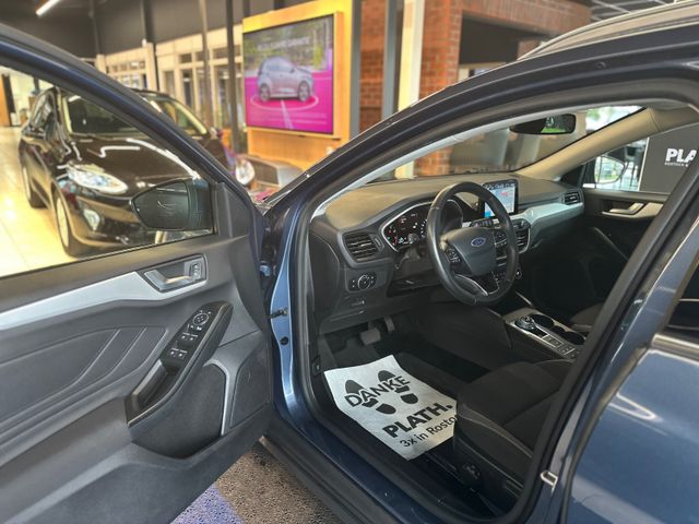 Ford Focus  Turnier Cool & Connect Automatik