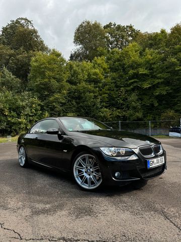 BMW E93 Cabrio 330i