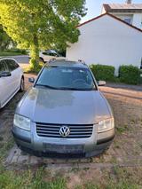 Volkswagen VW Passat (2001) Automatik  115 PS  2.0 ... - Volkswagen Passat aus 2001: Kombi