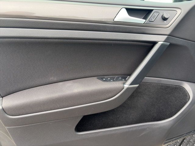 Golf VII Variant IQ.DRIVE 1.5 TSI RFK/SHZ/STHZG