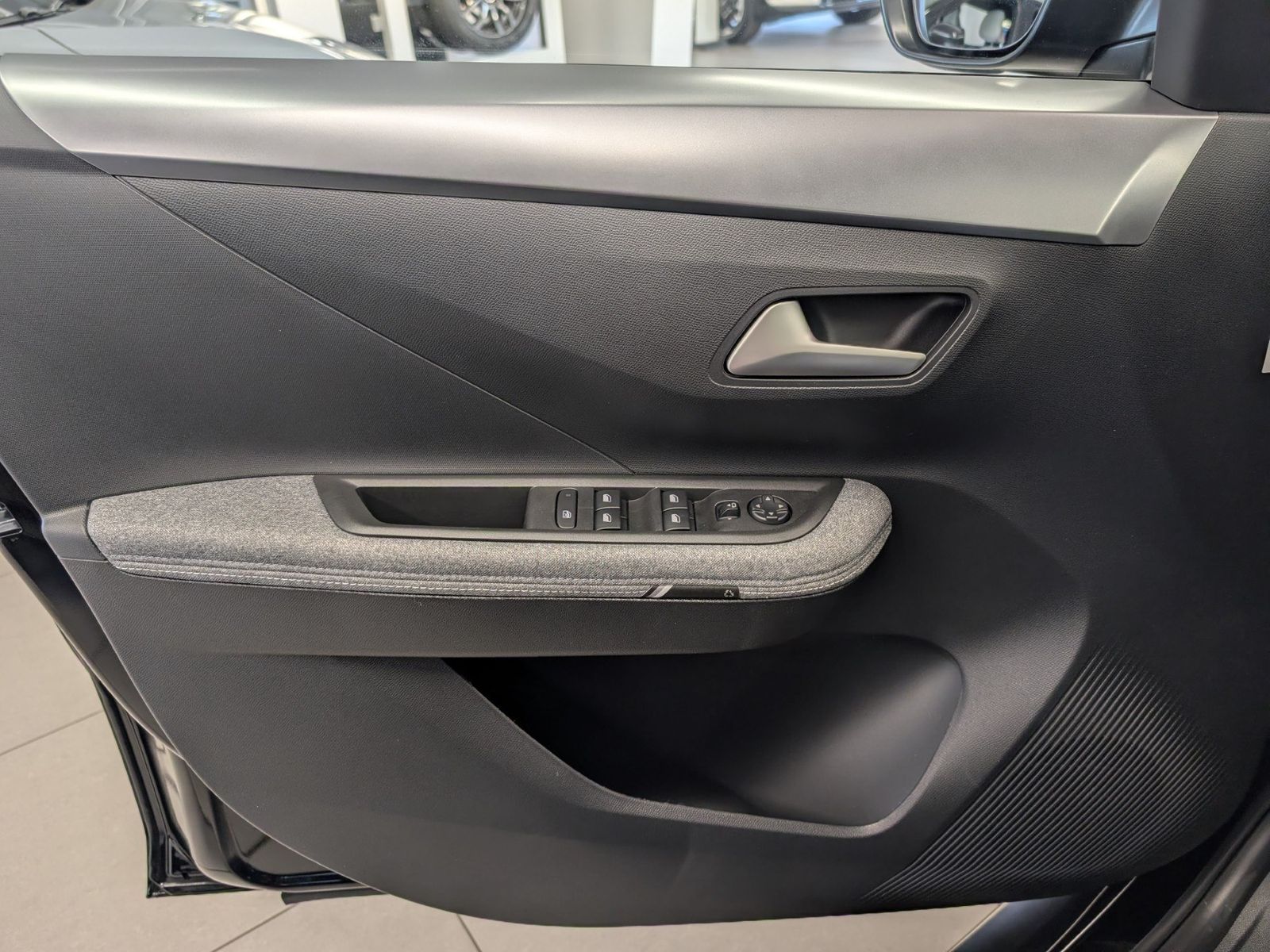 OPEL Frontera 1.2 GS Hybrid eDCT Kamera Navi – Bild 34