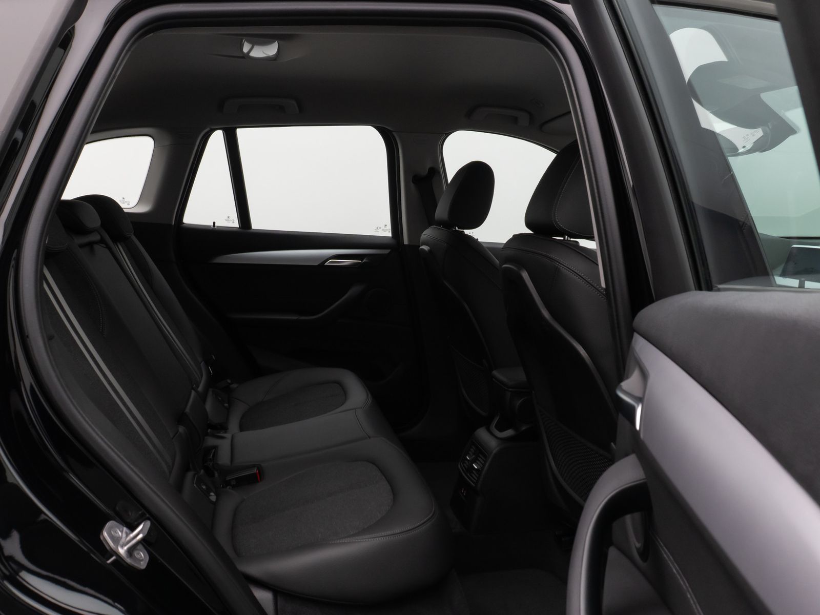 Fahrzeugabbildung BMW X1 xD25e Kamera DAB Komfort Sportsitz Parkassist