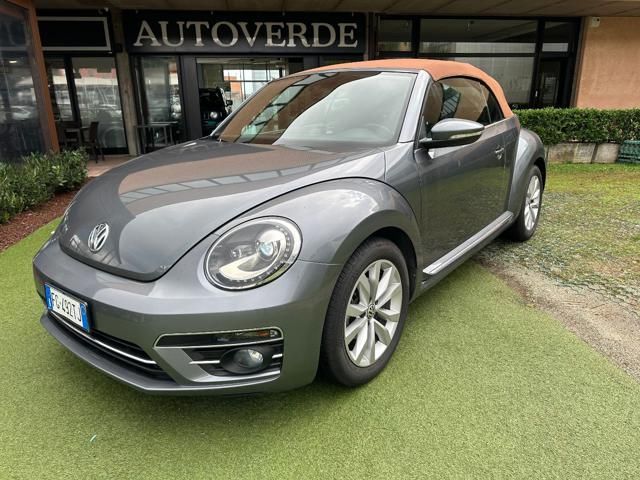 Volkswagen VOLKSWAGEN Maggiolino Cabrio 2.0 TDI 110CV Desig