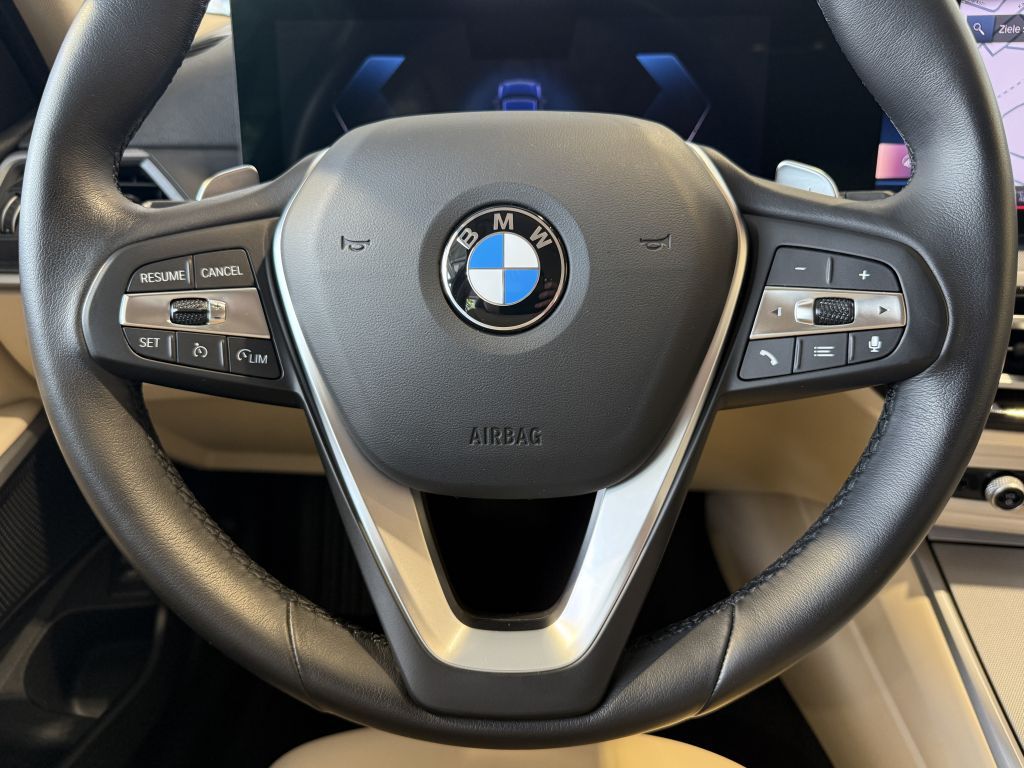 BMW 320i Tour Individual HUD+KAM+NAVI-LivePro+LEDer foto 17