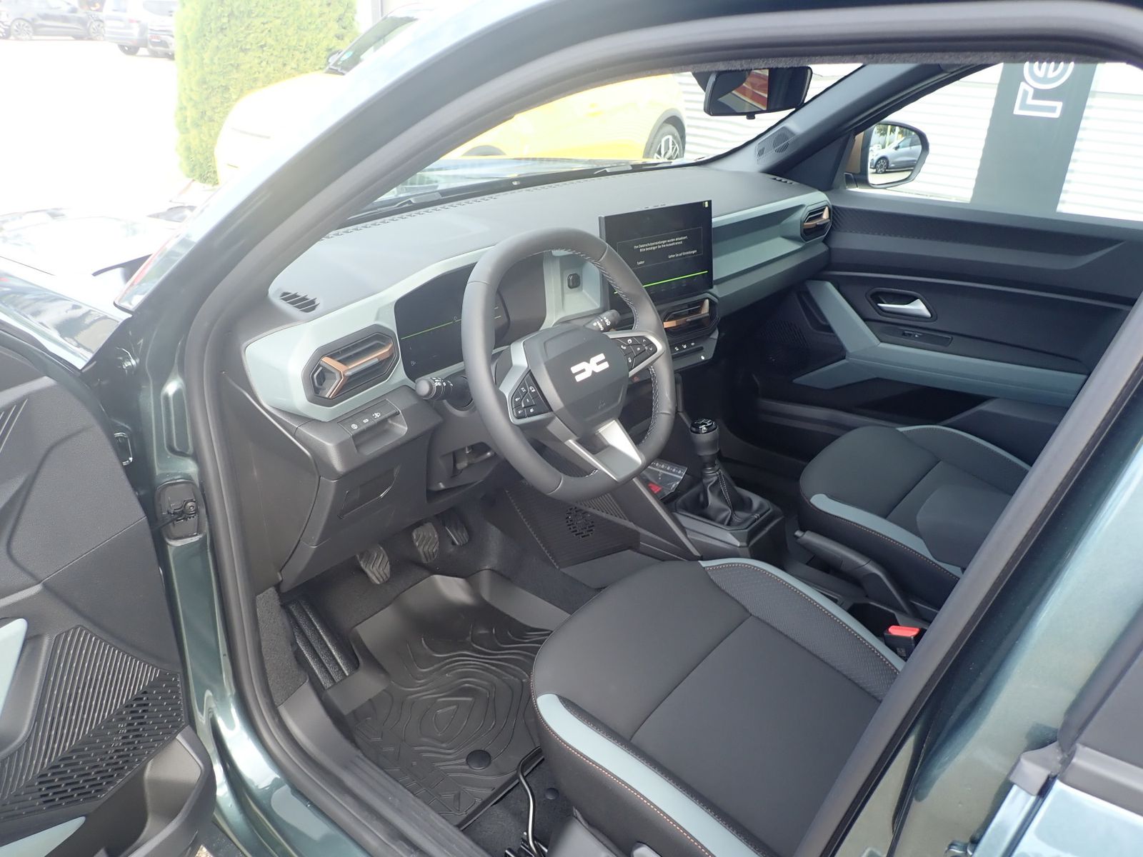 Fahrzeugabbildung Dacia Duster Extreme Mild Hybrid 140