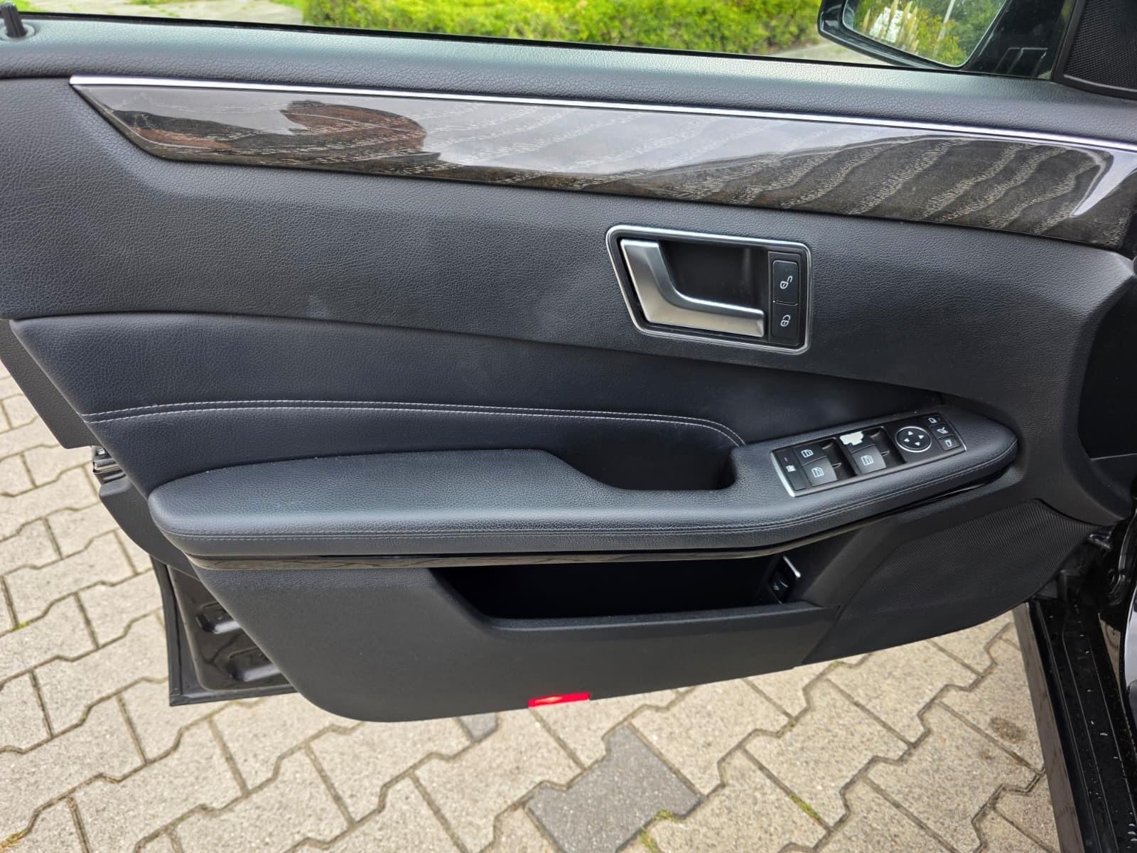 Mercedes-Benz E 200T-Modell BlueTec  Avantgarde Scheckheft