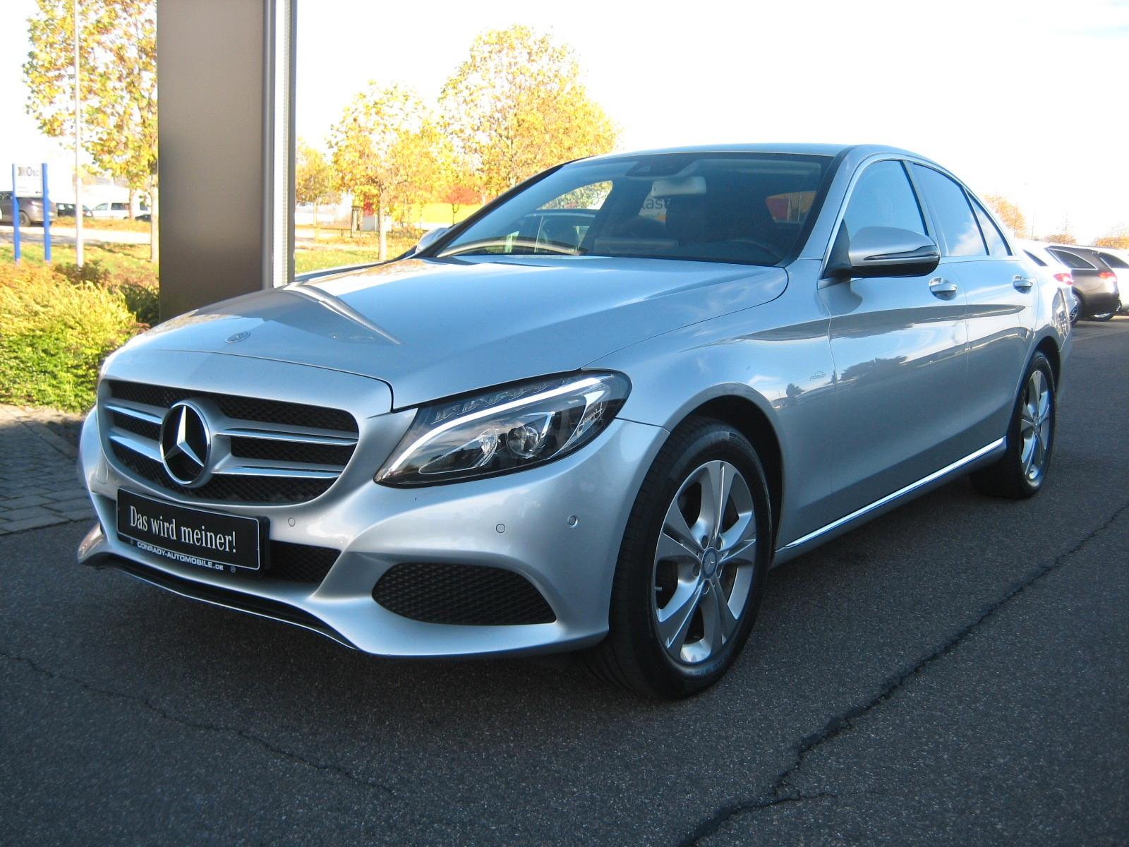 Mercedes-Benz C 180 Avantgarde 7G LED+Fernlicht Navi AHK Ambi