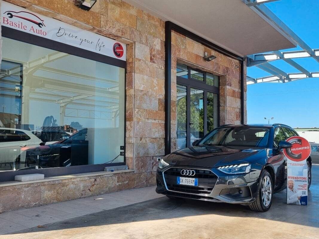 Audi A4 V Avant 40 2.0 tdi mhev 204cv s-tronic