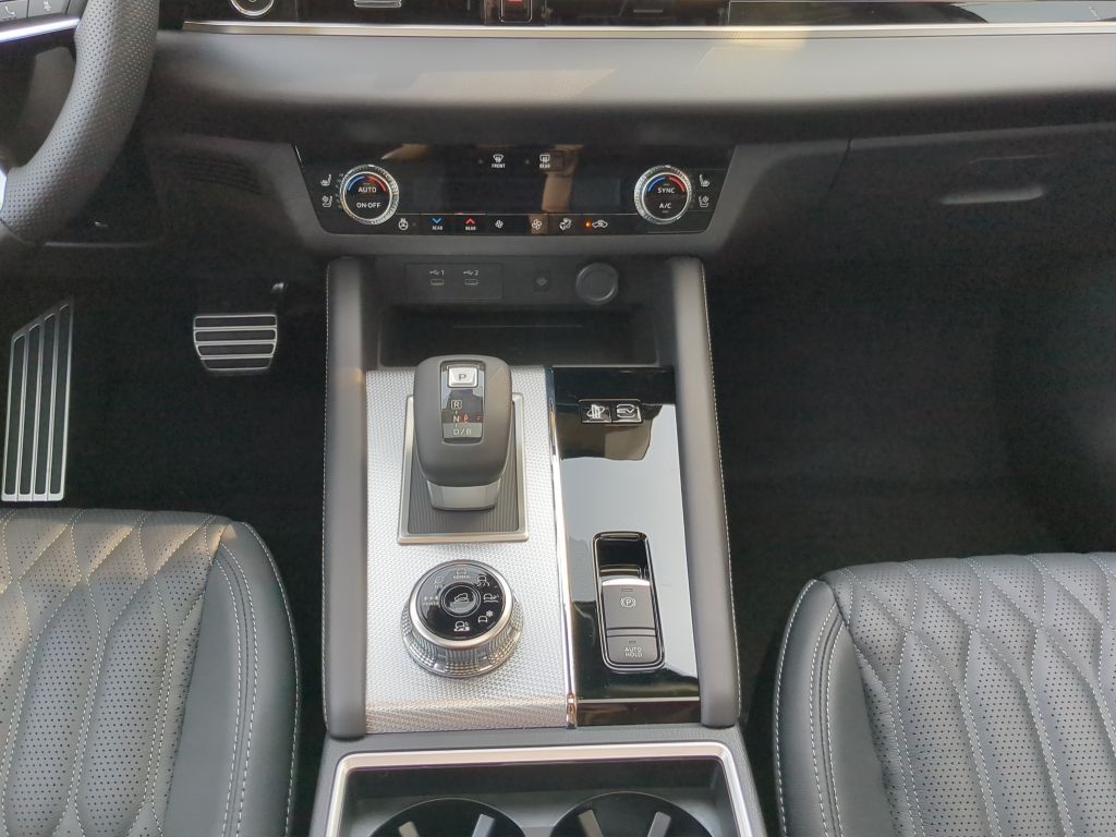 Fahrzeugabbildung Mitsubishi Outlander Top 2.4 PHEV AWD