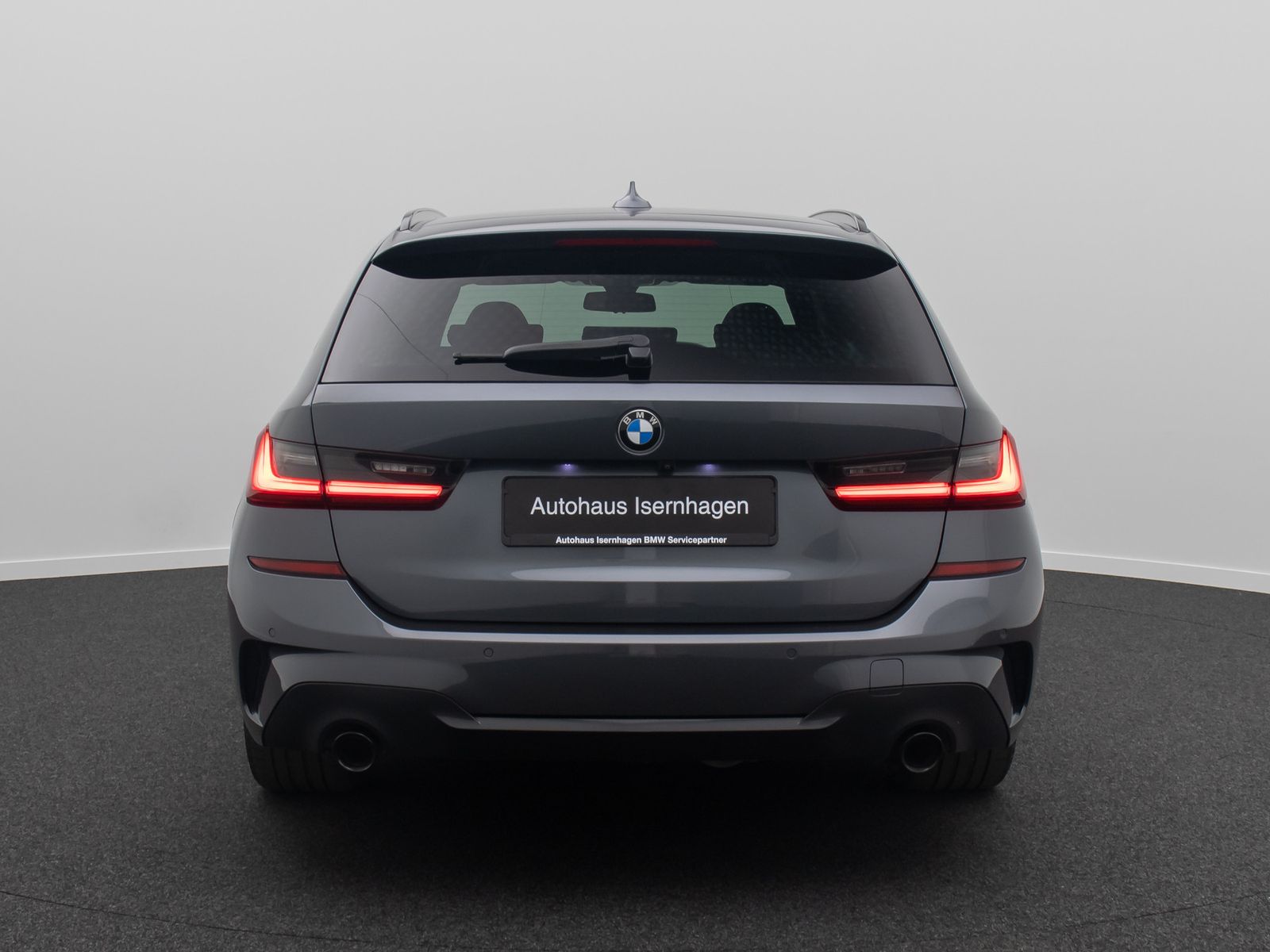 Fahrzeugabbildung BMW 330d xD M Sport DAB Kamera AHK Laser HiFi Komfor