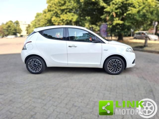 Image of Lancia Ypsilon