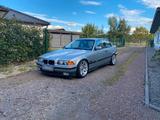 BMW E36 Coupe 320i BMW Arktissilber PDC Schieb... - BMW 320: Coupe, 320i E36