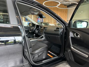Renault Kadjar *BOSE*NAVI*ACC*TÜV-NEU*LED*