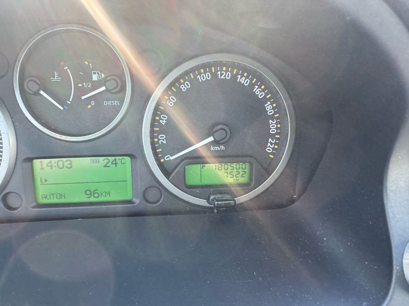 Fahrzeugabbildung Land Rover Freelander 2 HSE Leder+Navi+Xenon