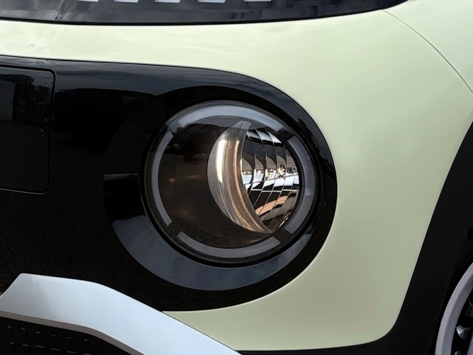 Fahrzeugabbildung Hyundai INSTER Elektro 49 kWh Select