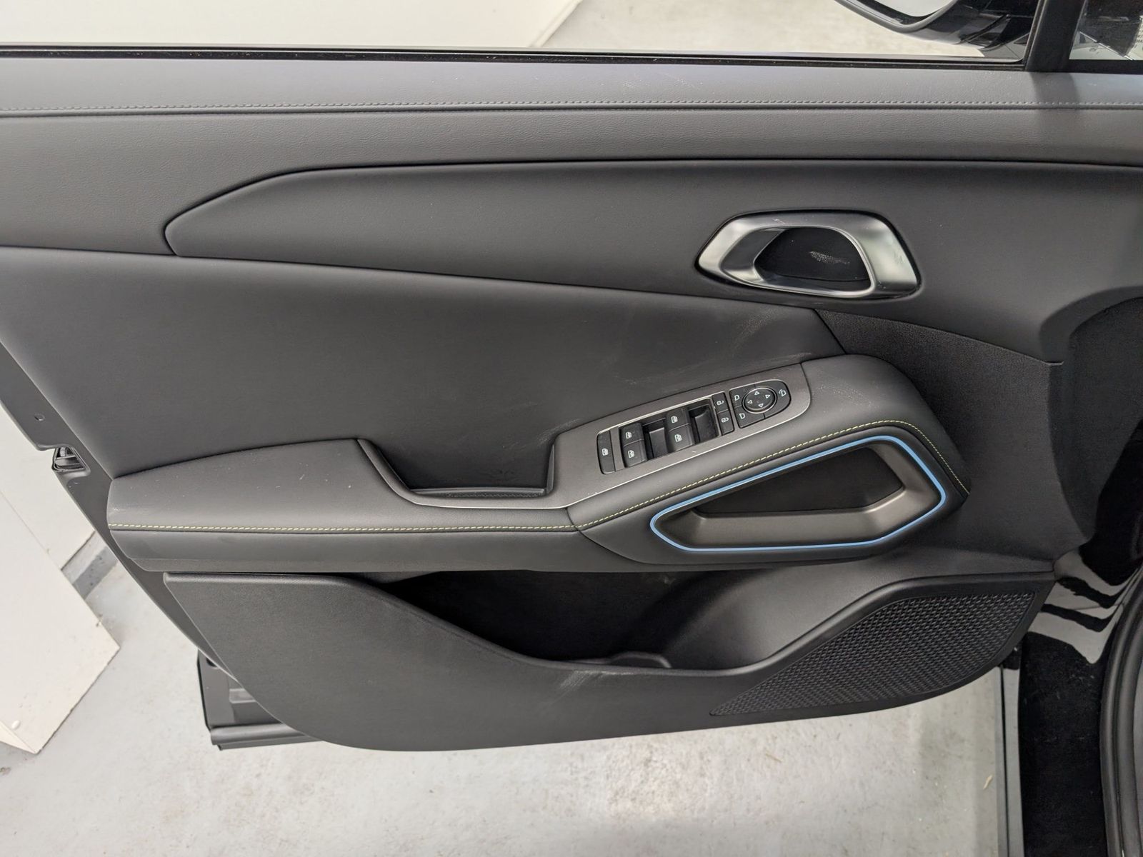 BYD ATTO 2 DM-i Boost Glasdach Kamera – Bild 37