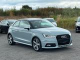 Audi A1 S-Line +Navi+SHZ - Audi A1: Grau