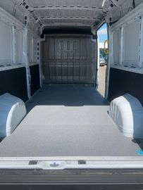 Bild 11 Opel Movano Kasten H2 35+ L3H2 BlueHDI 180