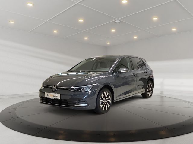 Golf Active 1,5 eTSI 96 kW DSG Navi, Standheizun