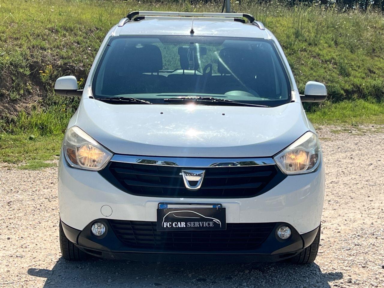 Dacia Lodgy 2015 — interior