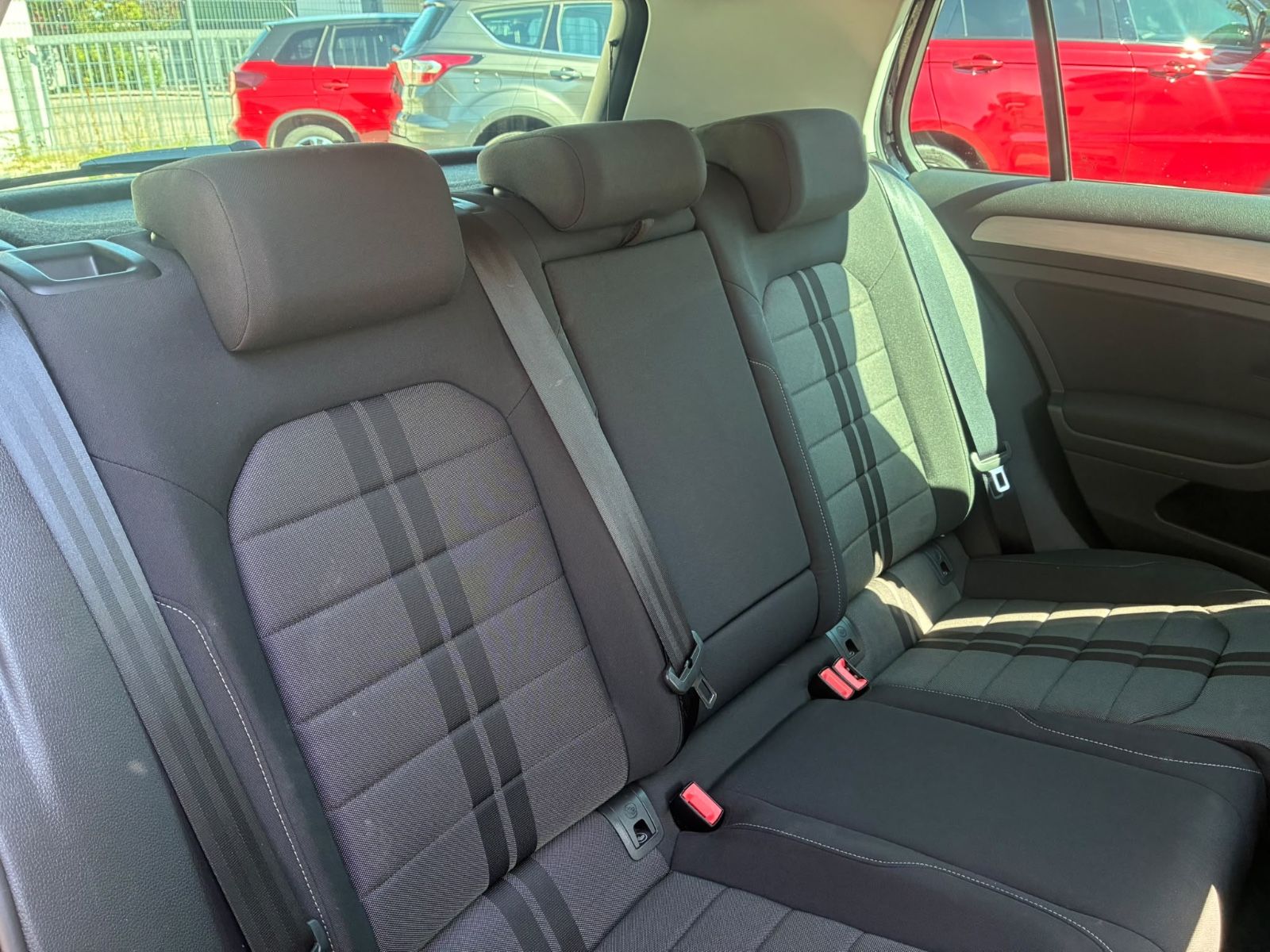 VW Golf Golf 7 Limousine 1.6 TDI *R Line *Touchscreen*, Ansicht 11