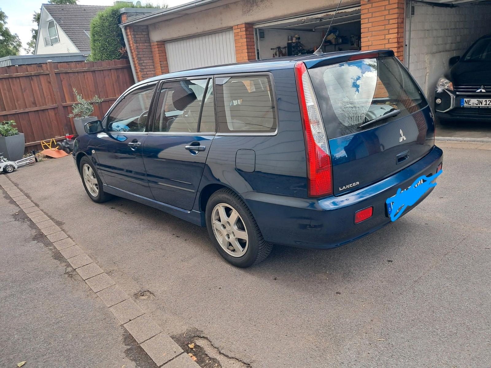 Mitsubishi Lancer 2006 — rear view