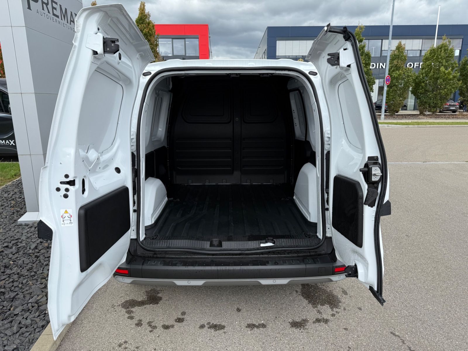 Fahrzeugabbildung Nissan Townstar Kastenwagen L1 2,0t N-Connecta