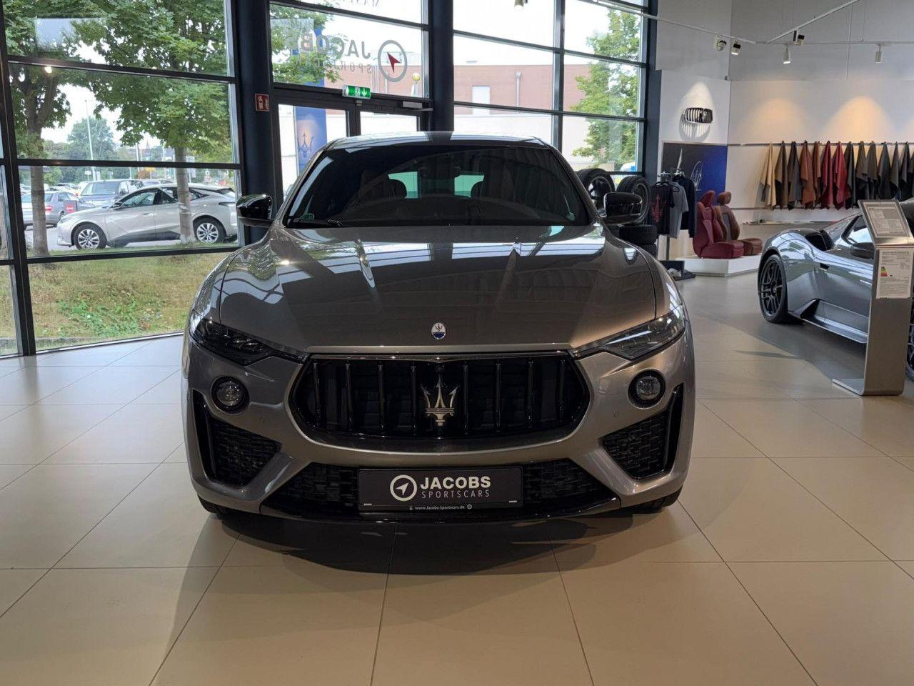 Maserati Levante Modena S Vollleder Klima Einparkhilfe