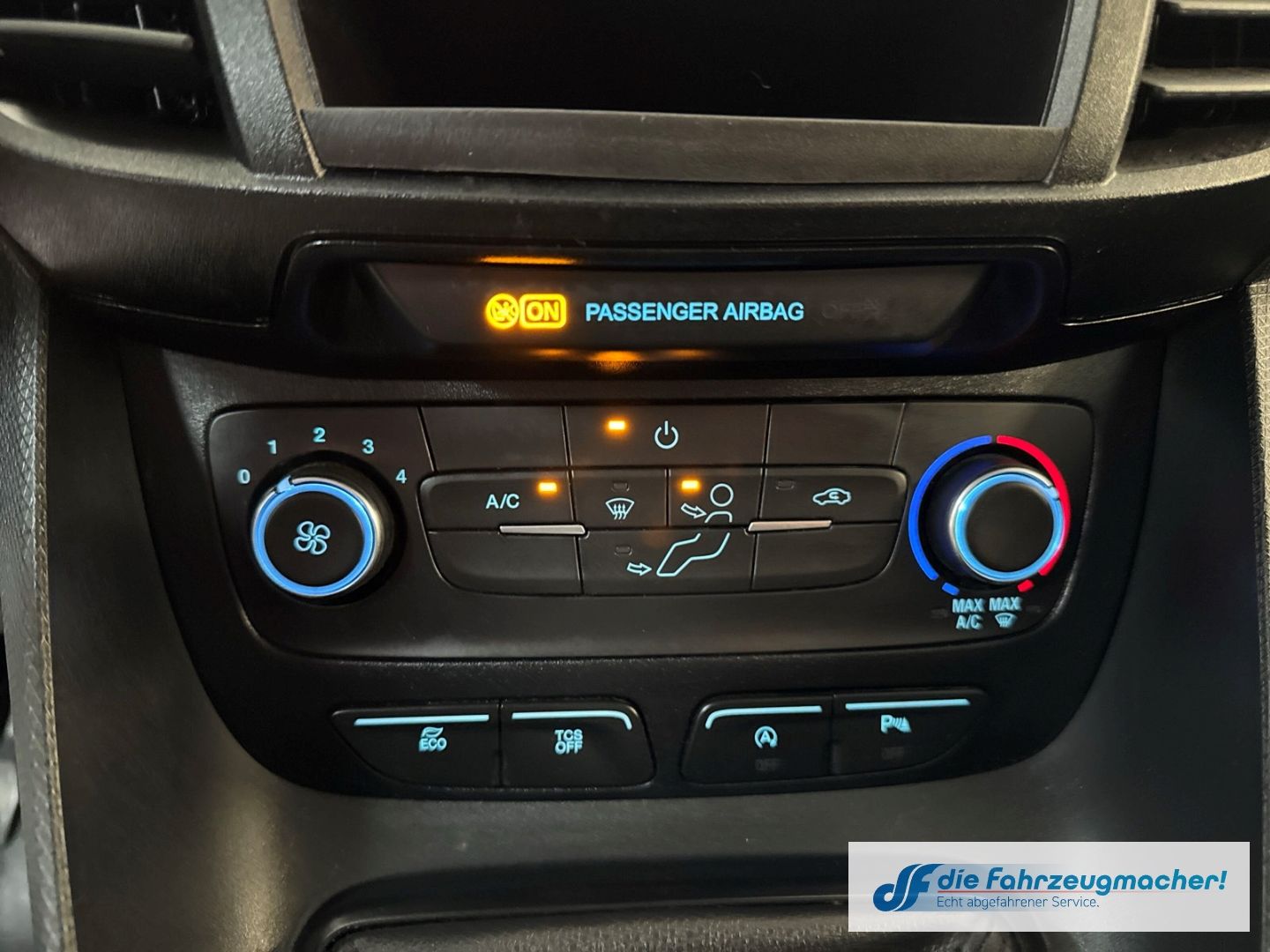 Fahrzeugabbildung Ford Transit Connect Kasten lang 1.5 EcoBlue EU6d Kur
