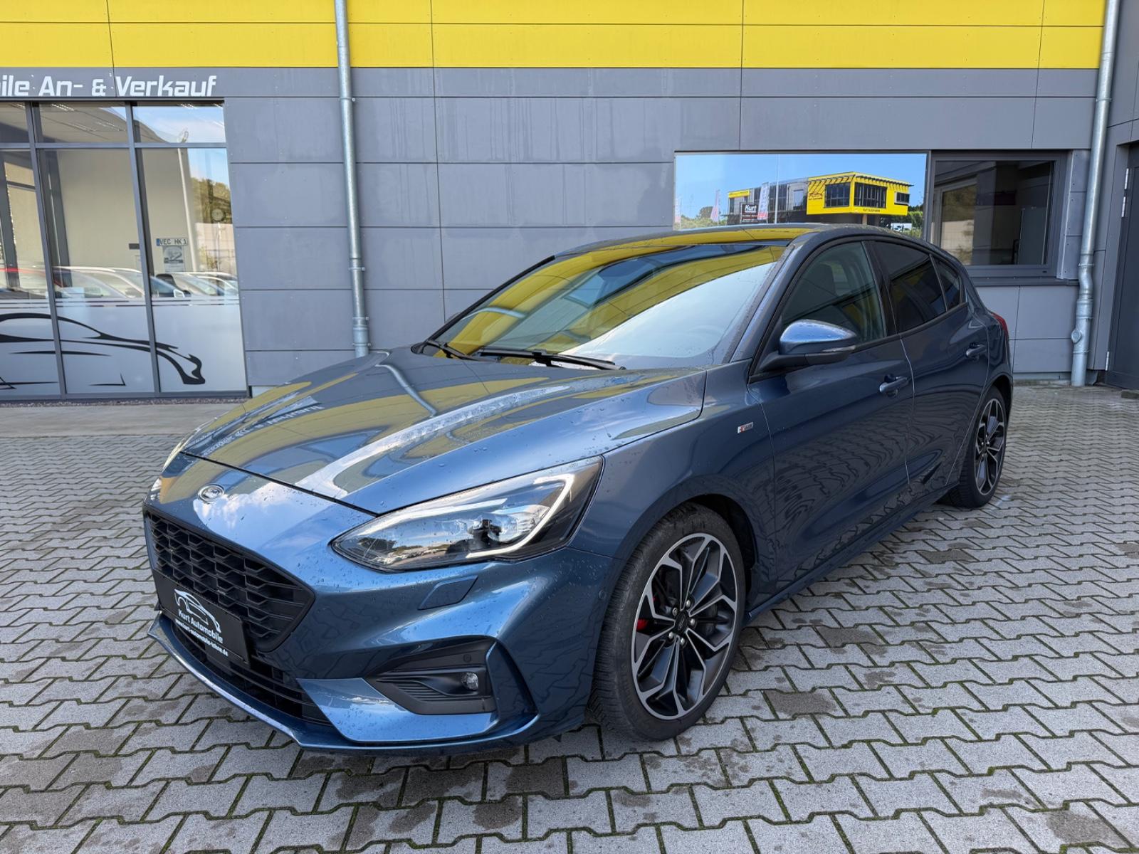 Ford Focus  ST-Line/SPORTPAKET/AHK/ACC/PANORAMA