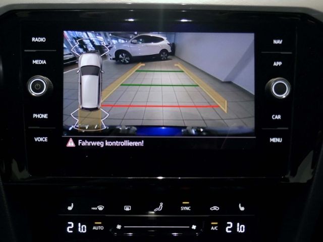 Fahrzeugabbildung Volkswagen Passat Variant Business 2.0 TDI | LED RFK AHK