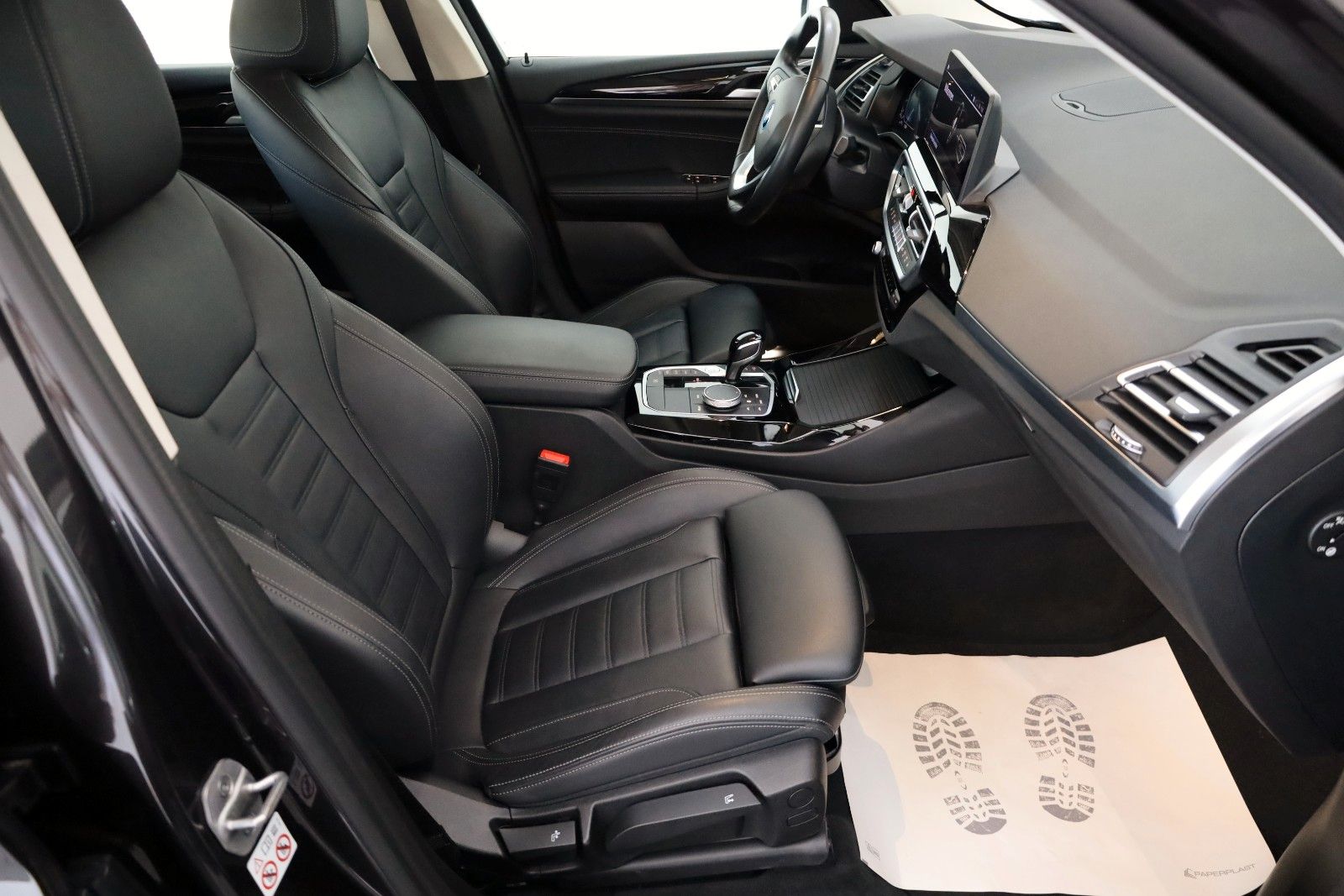 Fahrzeugabbildung BMW X3 xDrive30e,Leder,Navi,LED,SH,360Kamera,SportSi