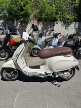 Vespa Primavera 50 LED USB LM nur 1433 KM - Offers