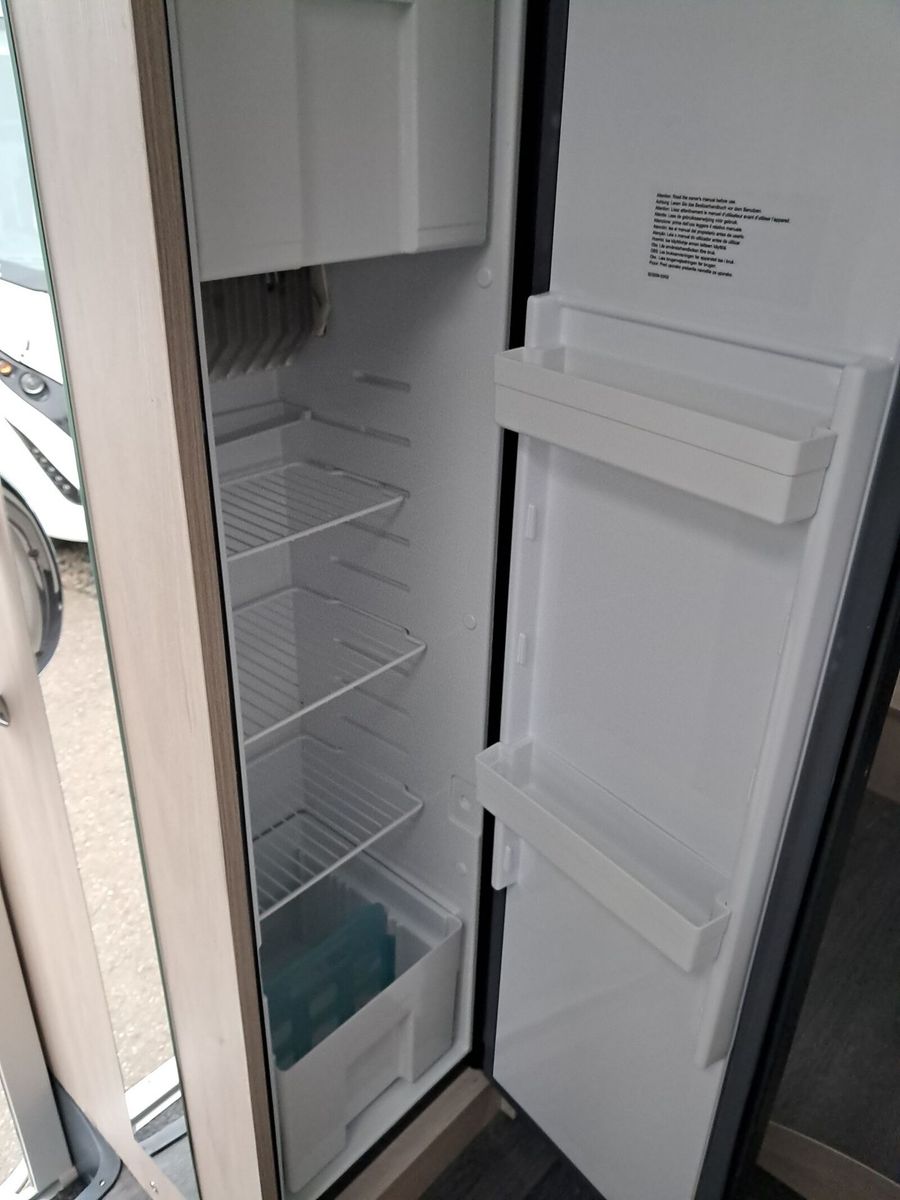 Fahrzeugabbildung Chausson Teilintegriert 727 GA Special Edition  Sat,Solar
