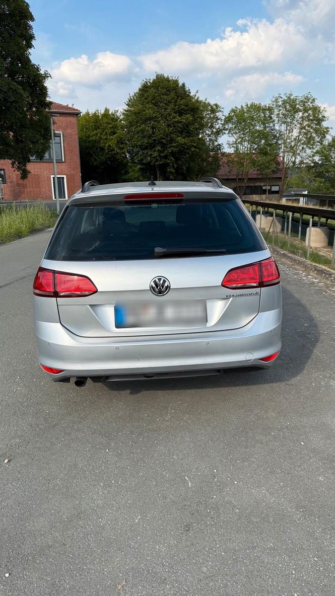 Volkswagen Golf 2014 — engine 110 HP (81kW)