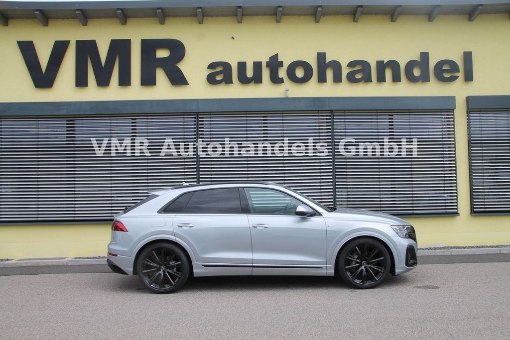 Image of Audi Q8
