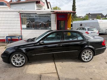 Mercedes E 200 - 4