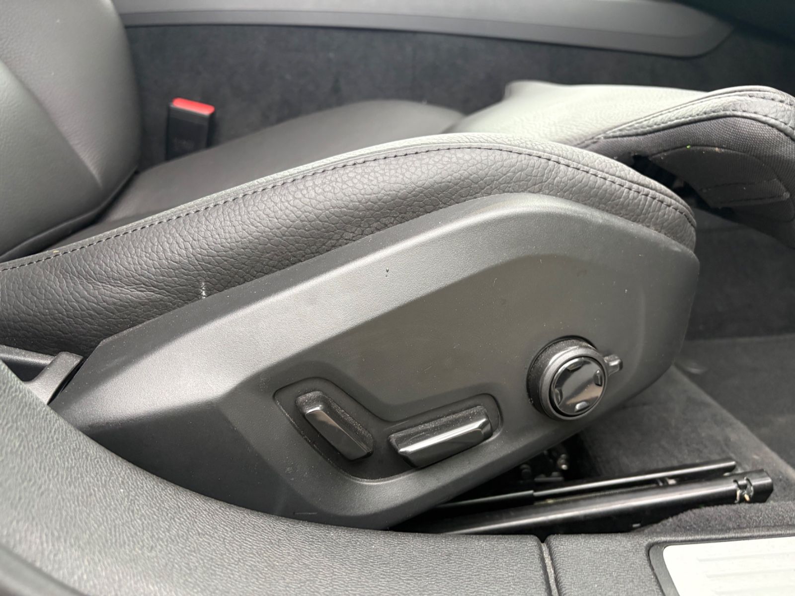 Foto 18 von VOLVO V60