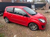 Renault Twingo Rip Curl  - Renault Twingo aus 2011: Rip Curl