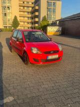 Ford Fiesta 1.6 Benzin (100 PS) - Ford Fiesta aus 2007: 1.6