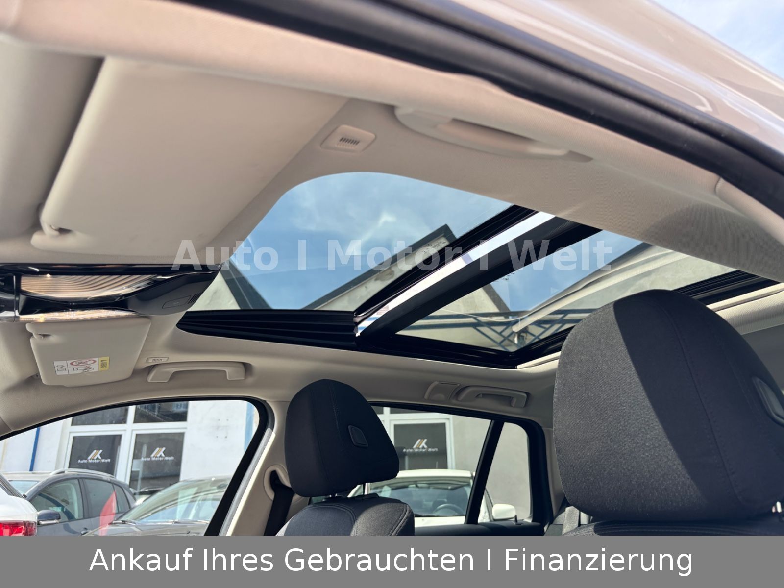 Fahrzeugabbildung BMW 318d Touring G21 LASER/ACC/SHZ/STDHZG/PANO/KEYLE