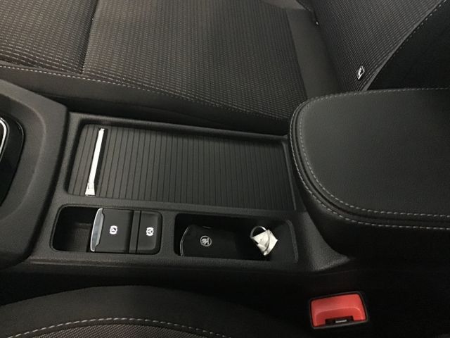Fahrzeugabbildung Skoda Octavia Ambition 1.5 TSI Combi Navi/Tempo/SHZ