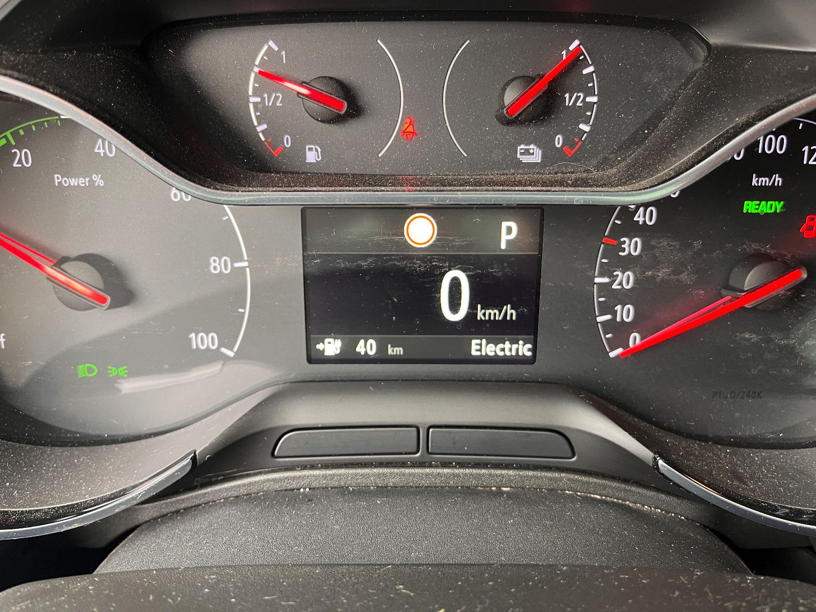Fahrzeugabbildung Opel Grandland (X) Ultimate 1.6 Hybrid