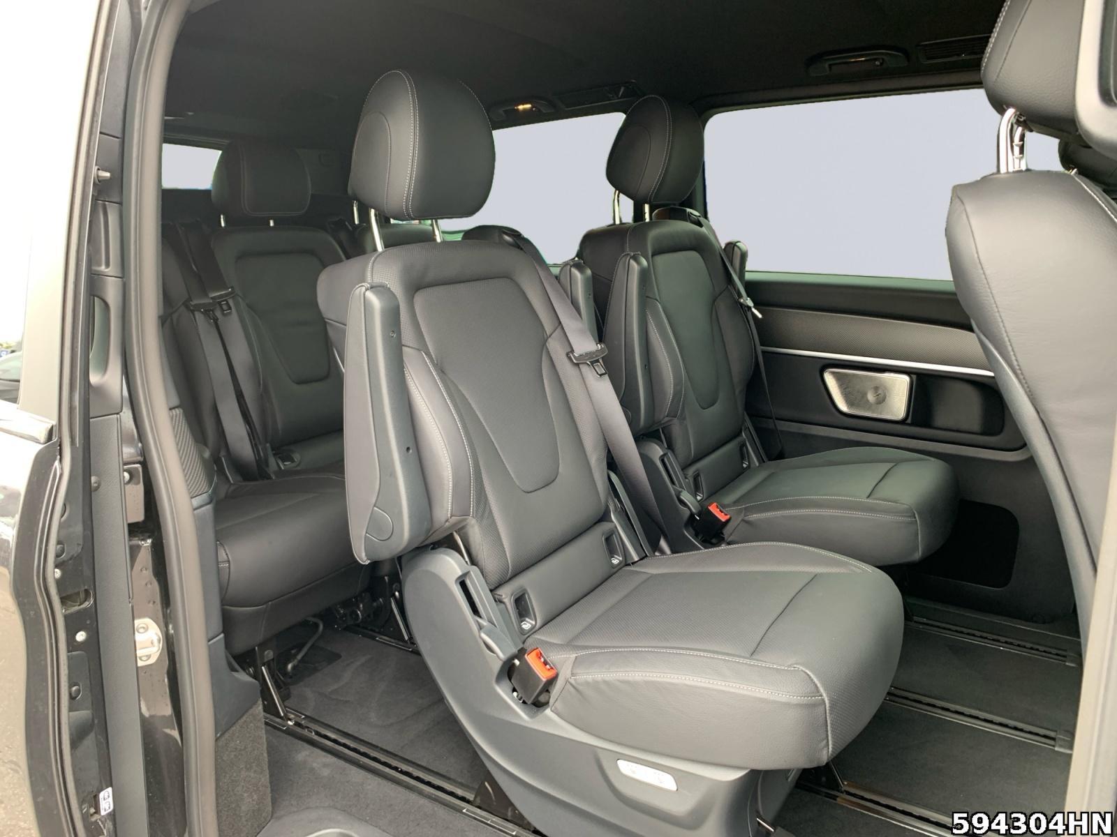 Mercedes-Benz V 250 AVG/L AMG *7 SITZE*STANDHEIZ*AHK*BURMESTER