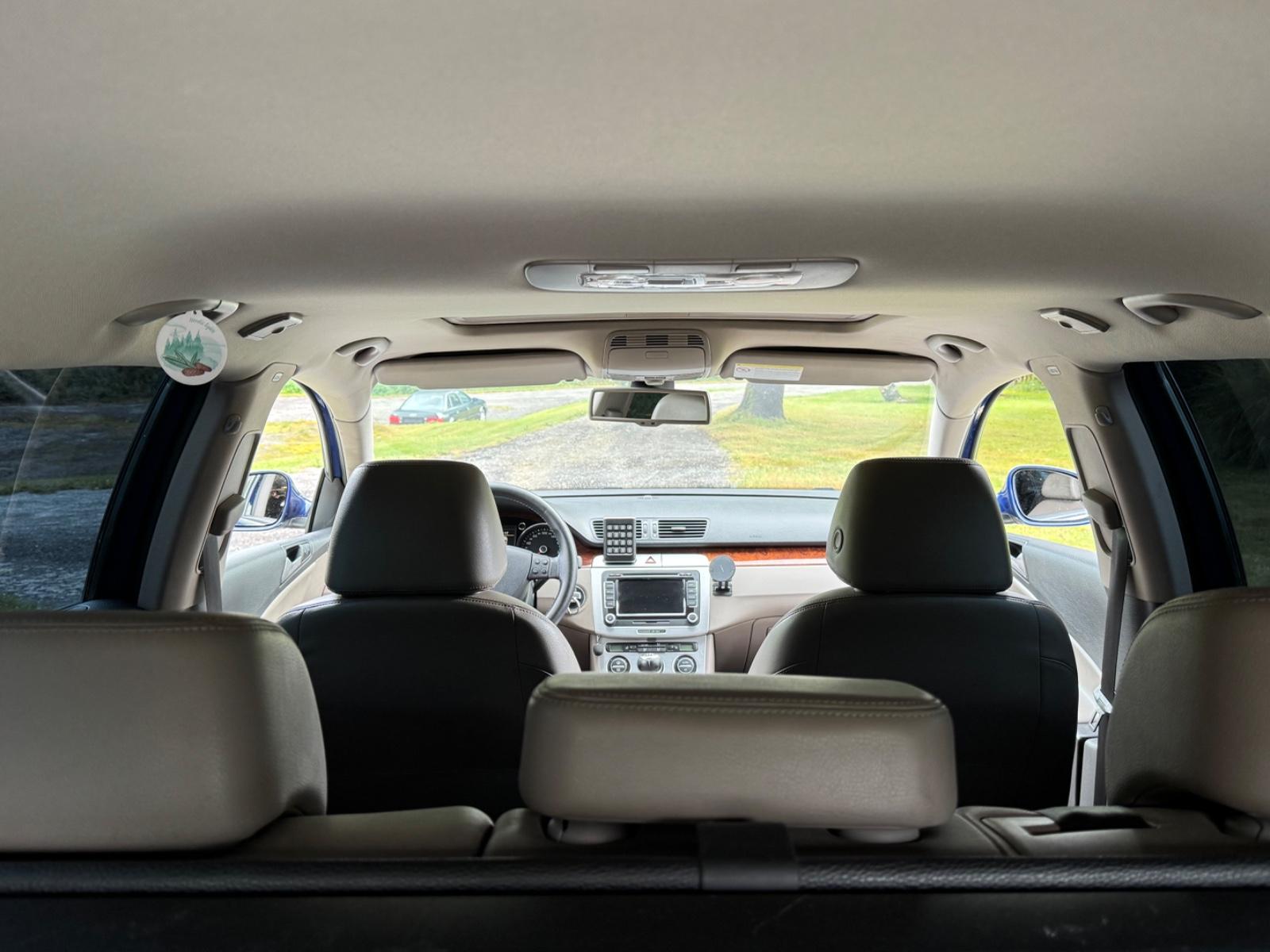 Volkswagen Passat 2009 — photo 20