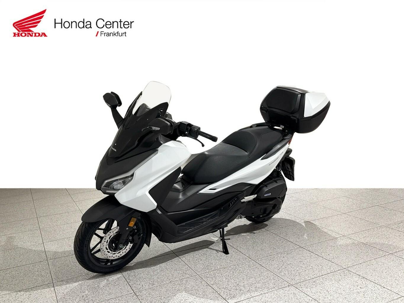 Honda Forza 125