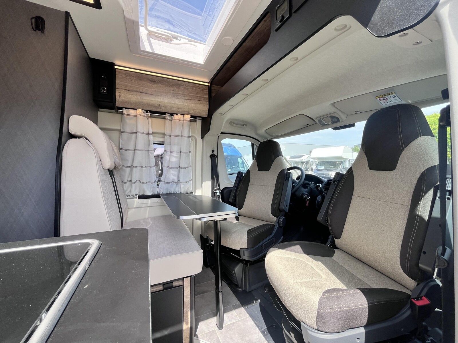 Fahrzeugabbildung XGO X-VAN 8